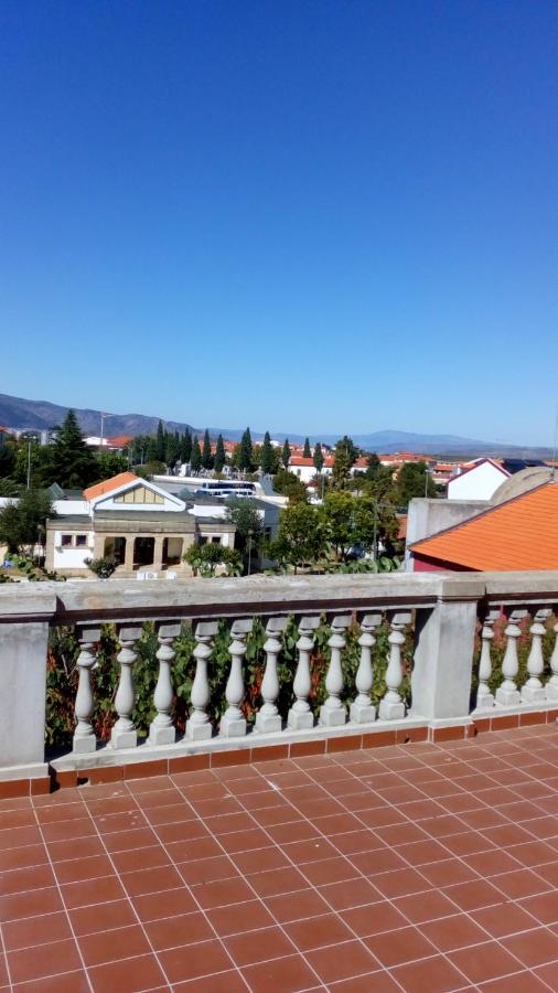 Hotel Casa Vermelha Vila Nova de Fozcoa Exteriér fotografie